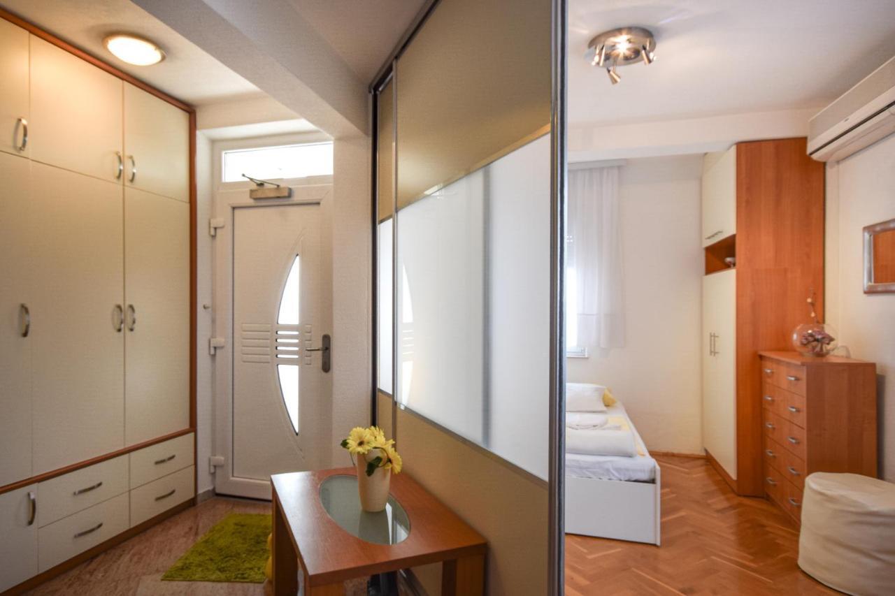 Holiday Home Nevera Makarska Exterior foto